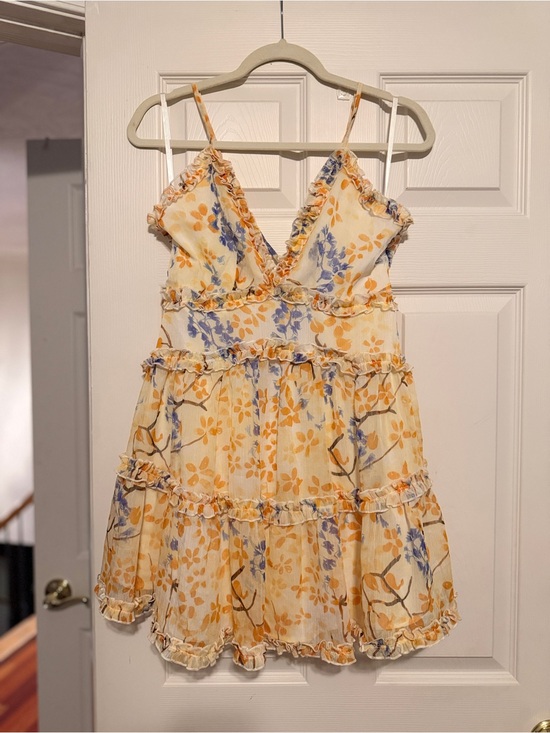 Hello Molly Dresses & Skirts - NWT Hello Molly Floral Ruffle Tiered Mini Dress | Cream | Size S (AU 8)